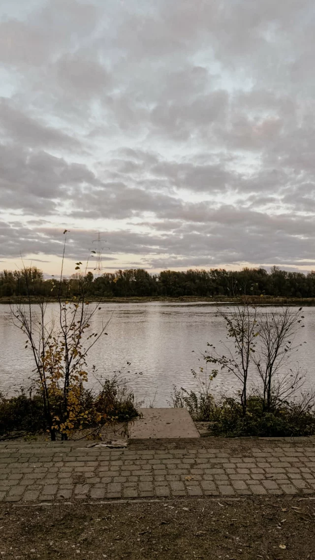 Zastanawiasz się czasami nad inna perspektywą. 
To film, który pięknie to pokazuje 
Warto go udostępnić, no wiele obrazuje 

Jakie są Twoje odczucia po jego obejrzeniu? 

Daj znać w komentarzu i zostaw ❤️